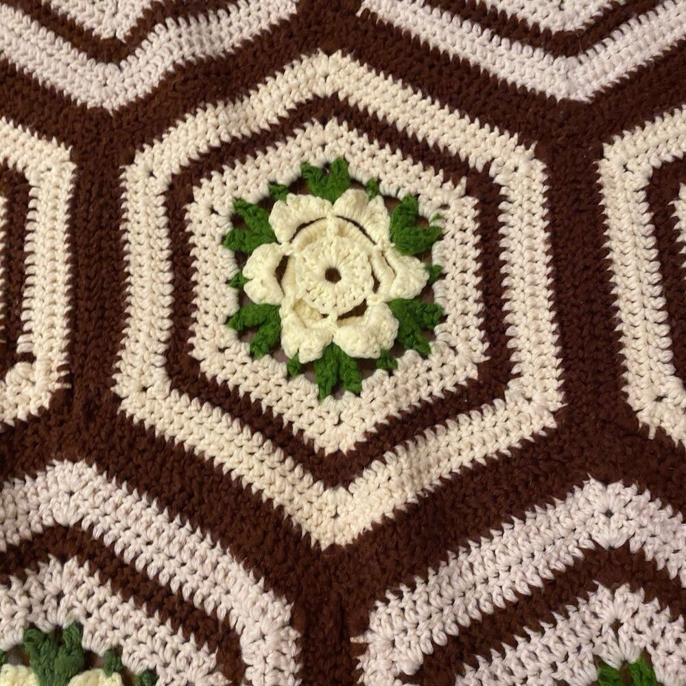 Vintage 3D Yellow Rose Crochet Afghan 76x61 Hexagon Throw